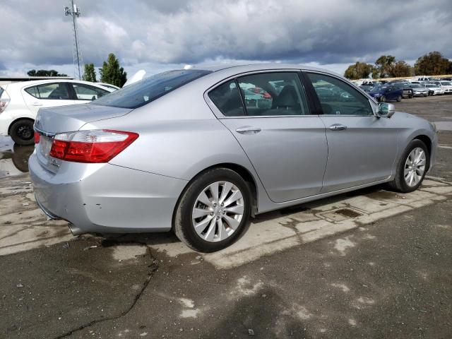 Продажа на аукционе авто 2015 Honda Accord Touring, vin: 1HGCR3F98FA027753, номер лота: 50731323