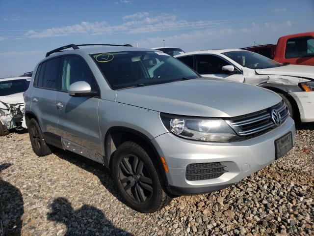 2013 Volkswagen Tiguan S მანქანა იყიდება აუქციონზე, vin: WVGBV3AX1DW569736, აუქციონის ნომერი: 53279143