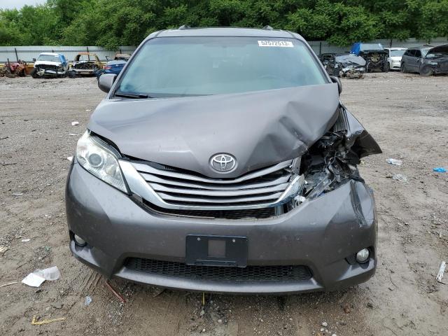 2015 Toyota Sienna Xle მანქანა იყიდება აუქციონზე, vin: 5TDYK3DC9FS545655, აუქციონის ნომერი: 52572513