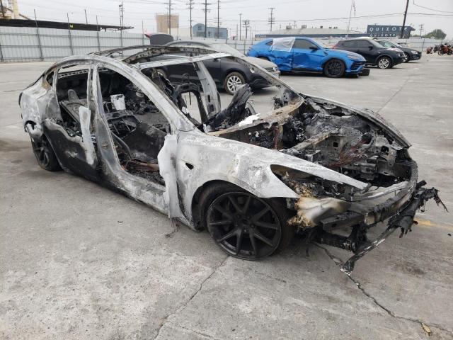 53290633 :رقم المزاد ، 5YJ3E1EA0NF360982 vin ، 2022 Tesla Model 3 مزاد بيع