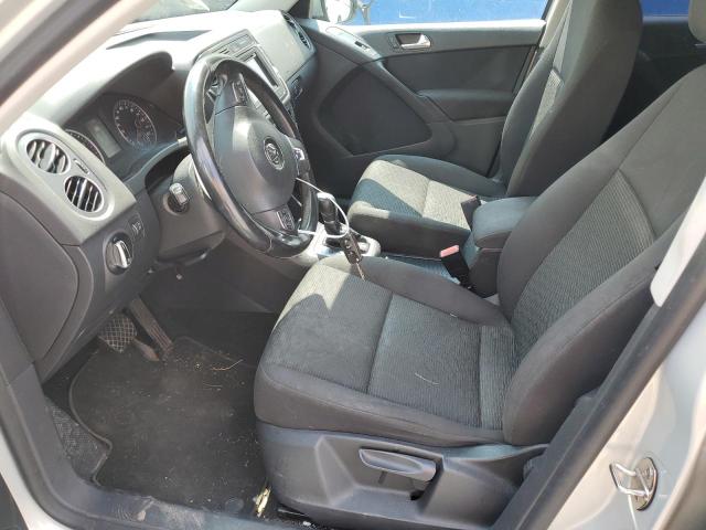 2013 Volkswagen Tiguan S მანქანა იყიდება აუქციონზე, vin: WVGBV3AX1DW569736, აუქციონის ნომერი: 53279143