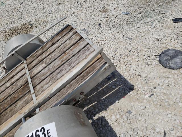 49327163 :رقم المزاد ، BILLOFSALE vin ، 2010 Utility Wheel/tool مزاد بيع
