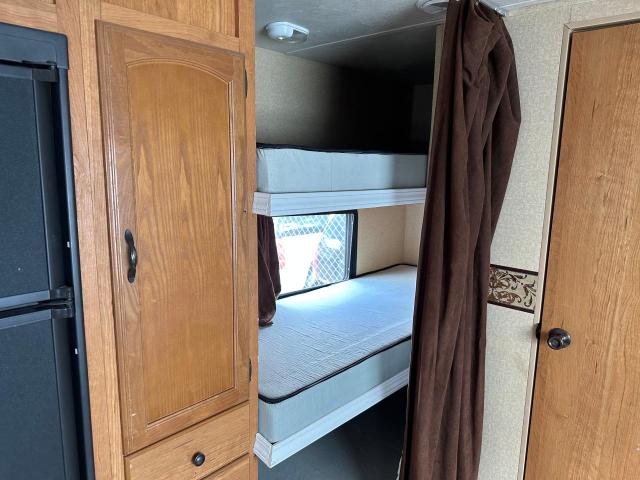53004803 :رقم المزاد ، 4X4TSMB24AA300661 vin ، 2010 Salm Trailer مزاد بيع