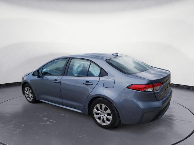 53096313 :رقم المزاد ، 5YFEPMAE3MP253795 vin ، 2021 Toyota Corolla Le مزاد بيع