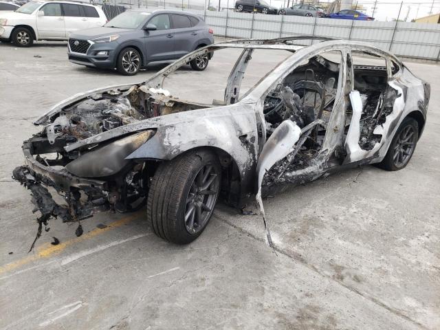 53290633 :رقم المزاد ، 5YJ3E1EA0NF360982 vin ، 2022 Tesla Model 3 مزاد بيع