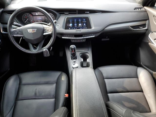 52919853 :رقم المزاد ، 1GYFZDR4XMF077257 vin ، 2021 Cadillac Xt4 Premium Luxury مزاد بيع