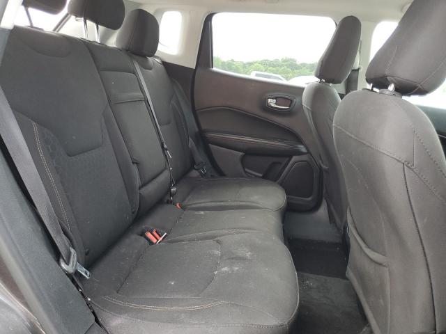53610893 :رقم المزاد ، 3C4NJDAB4JT190917 vin ، 2018 Jeep Compass Sport مزاد بيع