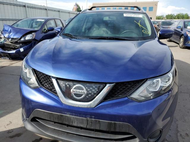 2018 Nissan Rogue Sport S მანქანა იყიდება აუქციონზე, vin: JN1BJ1CR4JW254205, აუქციონის ნომერი: 54325493