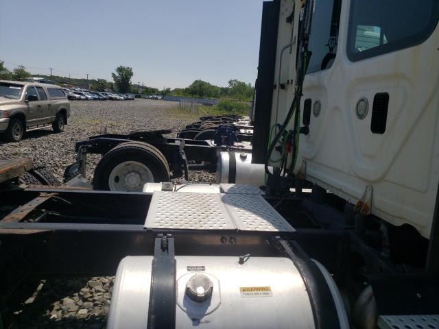 50416423 :رقم المزاد ، 1FUBGAD42GLHD9913 vin ، 2016 Freightliner Cascadia 113 مزاد بيع
