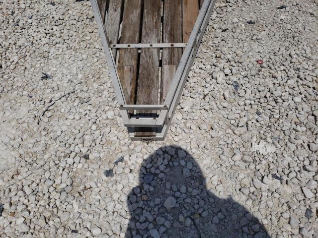 49327163 :رقم المزاد ، BILLOFSALE vin ، 2010 Utility Wheel/tool مزاد بيع