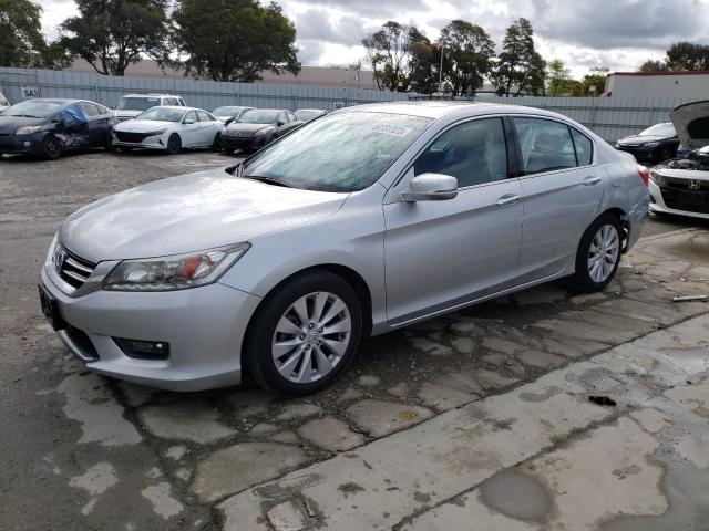 Продажа на аукционе авто 2015 Honda Accord Touring, vin: 1HGCR3F98FA027753, номер лота: 50731323