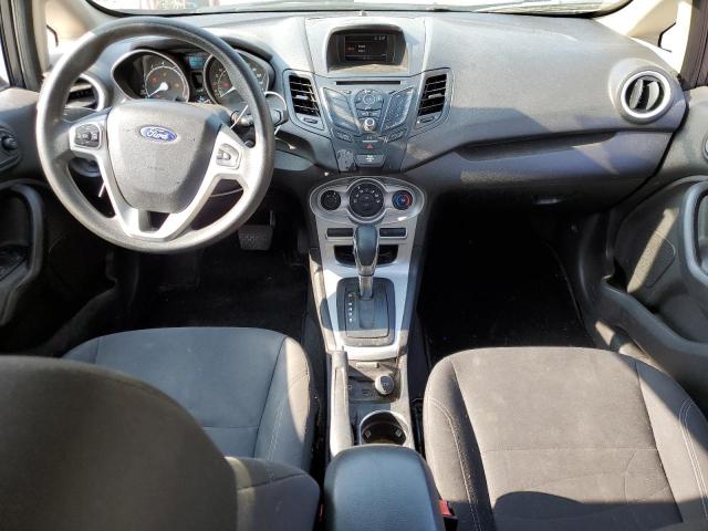 52102413 :رقم المزاد ، 3FADP4BJ2JM104410 vin ، 2018 Ford Fiesta Se مزاد بيع