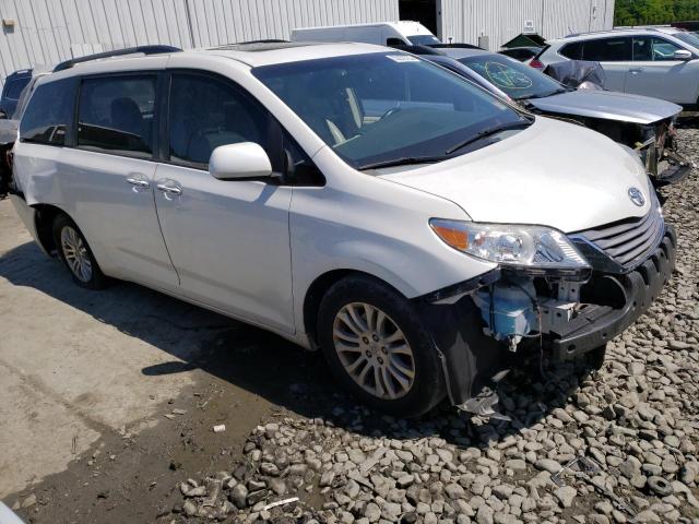 Продаж на аукціоні авто 2015 Toyota Sienna Xle, vin: 5TDYK3DC8FS587184, номер лоту: 53279723