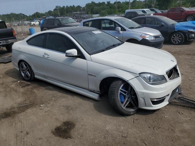 2012 Mercedes-benz C 63 Amg მანქანა იყიდება აუქციონზე, vin: WDDGJ7HB8CF772814, აუქციონის ნომერი: 56192384