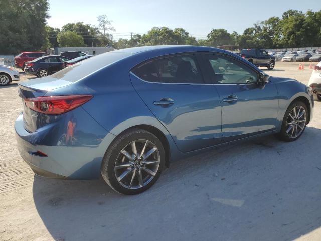 56636014 :رقم المزاد ، 3MZBN1V38JM214135 vin ، 2018 Mazda 3 Touring مزاد بيع