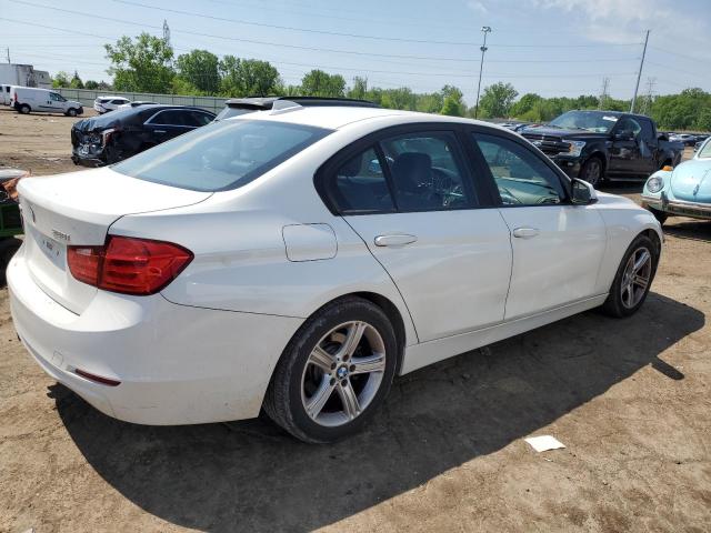 2015 Bmw 328 მანქანა იყიდება აუქციონზე, vin: WBA3B5C58FF960777, აუქციონის ნომერი: 55144984