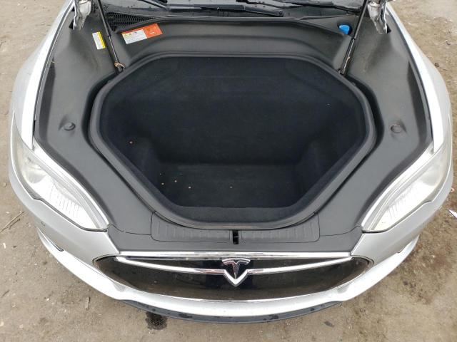 2015 Tesla Model S მანქანა იყიდება აუქციონზე, vin: 5YJSA1H29FFP75876, აუქციონის ნომერი: 53242374