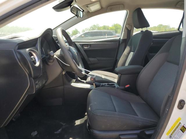 57061754 :رقم المزاد ، 5YFBURHE1JP805899 vin ، 2018 Toyota Corolla L مزاد بيع