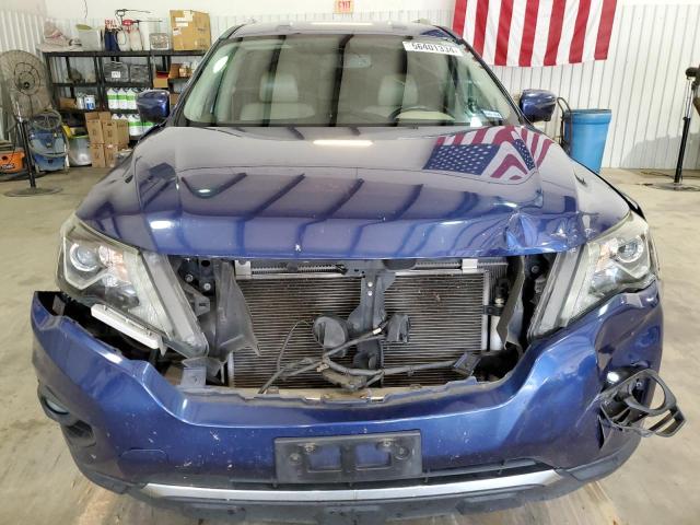 56401334 :رقم المزاد ، 5N1DR2MN1HC608401 vin ، 2017 Nissan Pathfinder S مزاد بيع