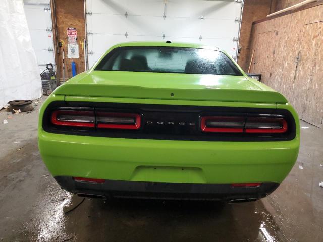 53402884 :رقم المزاد ، 2C3CDZAT8FH723215 vin ، 2015 Dodge Challenger Sxt مزاد بيع