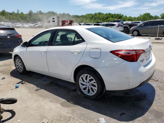 57061754 :رقم المزاد ، 5YFBURHE1JP805899 vin ، 2018 Toyota Corolla L مزاد بيع