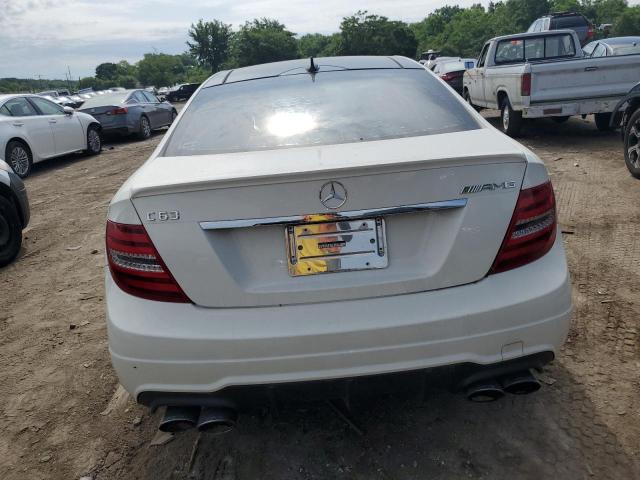 2012 Mercedes-benz C 63 Amg მანქანა იყიდება აუქციონზე, vin: WDDGJ7HB8CF772814, აუქციონის ნომერი: 56192384