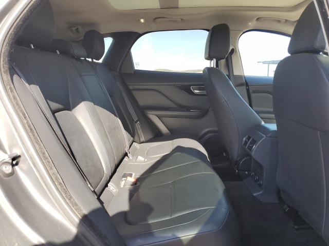 53522254 :رقم المزاد ، SADCJ2BN9HA094226 vin ، 2017 Jaguar F-pace Premium مزاد بيع