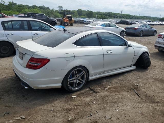 2012 Mercedes-benz C 63 Amg მანქანა იყიდება აუქციონზე, vin: WDDGJ7HB8CF772814, აუქციონის ნომერი: 56192384