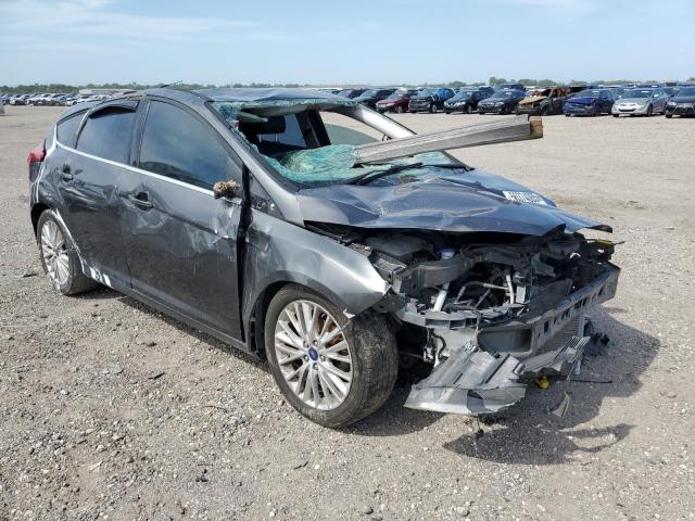 56374065 :رقم المزاد ، 1FADP3N29FL247460 vin ، 2015 Ford Focus مزاد بيع