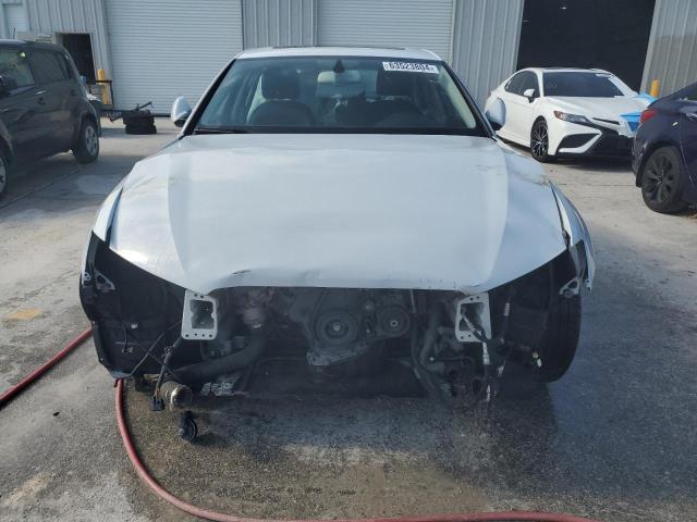 63523804 :رقم المزاد ، WAUC8AFC8JN020561 vin ، 2018 Audi A6 مزاد بيع