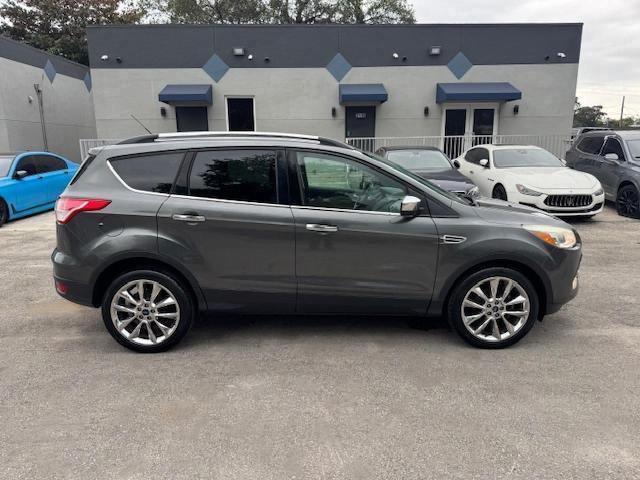 2016 Ford Escape Se მანქანა იყიდება აუქციონზე, vin: 1FMCU0GX4GUC35892, აუქციონის ნომერი: 56607995