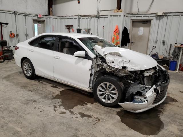 57503215 :رقم المزاد ، 4T4BF1FK3FR516510 vin ، 2015 Toyota Camry مزاد بيع