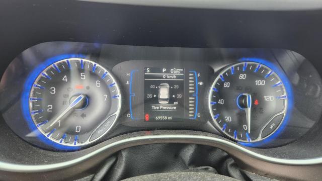 57997255 :رقم المزاد ، 2C4RC1BG4HR768368 vin ، 2017 Chrysler Pacifica T مزاد بيع