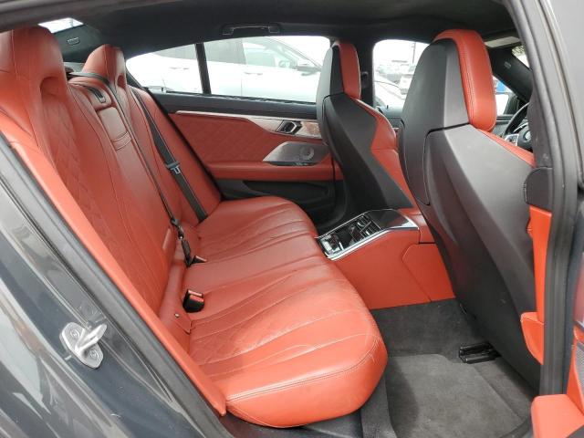 56700665 :رقم المزاد ، WBSGV0C0XNCJ05560 vin ، 2022 Bmw M8 مزاد بيع