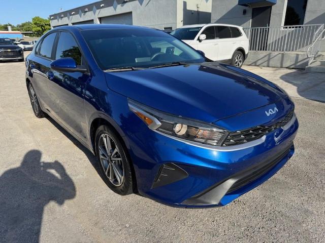 57675865 :رقم المزاد ، 3KPF24AD4NE464503 vin ، 2022 Kia Forte Fe مزاد بيع