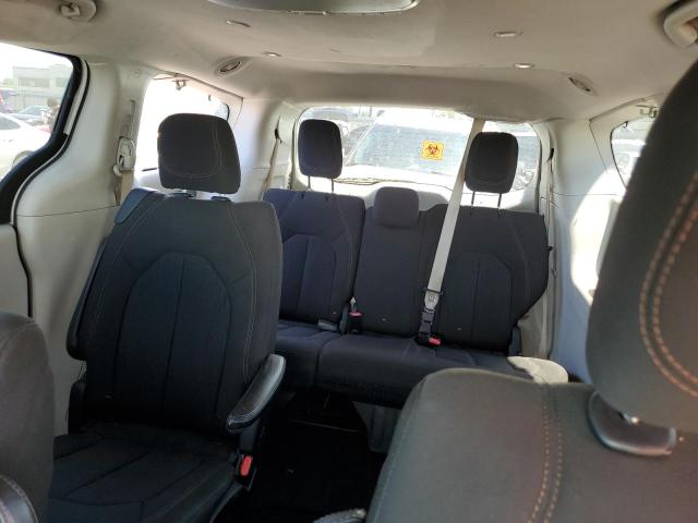 57997255 :رقم المزاد ، 2C4RC1BG4HR768368 vin ، 2017 Chrysler Pacifica T مزاد بيع