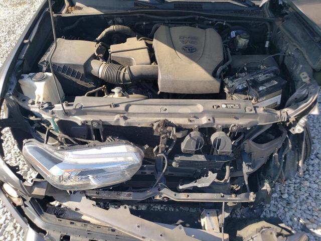 58305665 :رقم المزاد ، 5TFBZ5DN5JX003728 vin ، 2018 Toyota Tacoma مزاد بيع