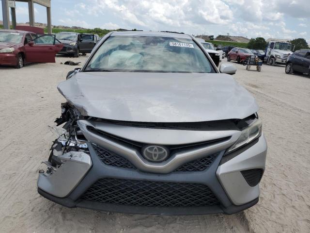 58161135 :رقم المزاد ، 4T1G11AKXLU891862 vin ، 2020 Toyota Camry مزاد بيع