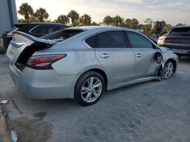 61310729 :رقم المزاد ، 1N4AL3AP0FC418807 vin ، 2015 Nissan Altima مزاد بيع