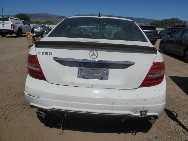 2013 Mercedes-benz C მანქანა იყიდება აუქციონზე, vin: WDDGF4HB1DA851112, აუქციონის ნომერი: 56588195