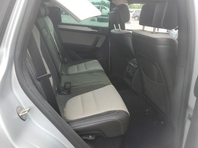 Aukcja sprzedaży 2017 Volkswagen Touareg, vin: WVGRF7BP2HD001093, numer aukcji: 56701645