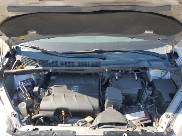 2013 Toyota Sienna Le მანქანა იყიდება აუქციონზე, vin: 5TDKK3DC5DS282857, აუქციონის ნომერი: 57984075