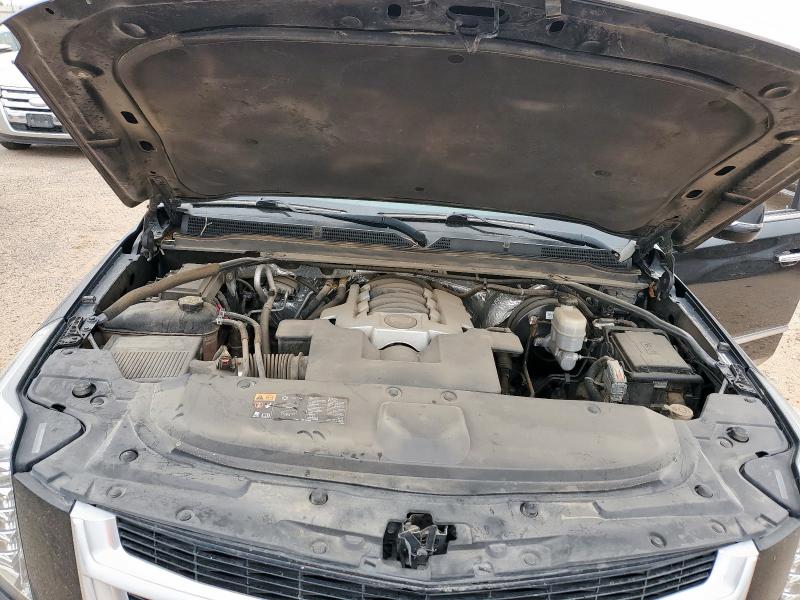 58079455 :رقم المزاد ، 1GYS4NKJ7FR728509 vin ، 2015 Cadillac Escalade P مزاد بيع