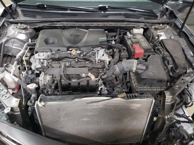 57490725 :رقم المزاد ، 4T1B11HKXJU081662 vin ، 2018 Toyota Camry L مزاد بيع