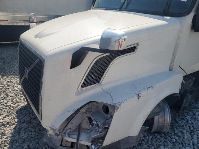 2012 Volvo Vn მანქანა იყიდება აუქციონზე, vin: 4V4NC9TJ3CN557597, აუქციონის ნომერი: 56327915