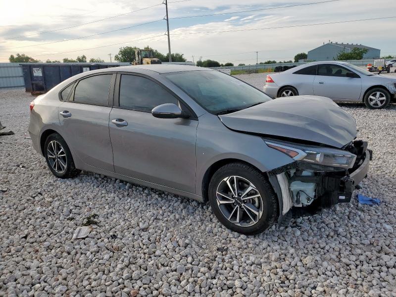 2022 Kia Forte მანქანა იყიდება აუქციონზე, vin: 3KPF24AD6NE478127, აუქციონის ნომერი: 57989695
