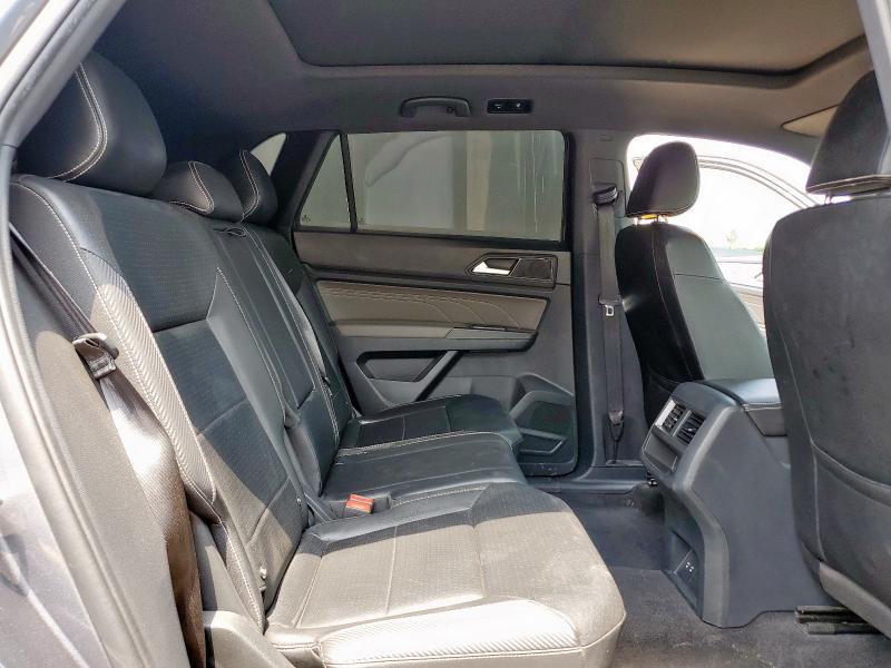 Продажа на аукционе авто 2022 Volkswagen Atlas Cros, vin: 1V2JE2CA3NC205175, номер лота: 57333305