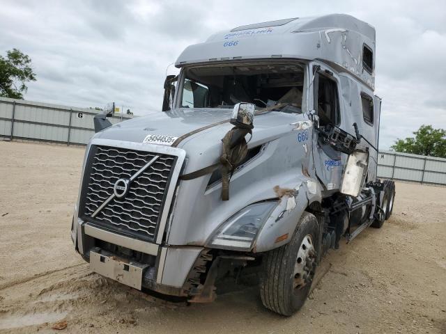 Продаж на аукціоні авто 2022 Volvo Vnl, vin: 4V4NC9EH8NN288574, номер лоту: 54544535