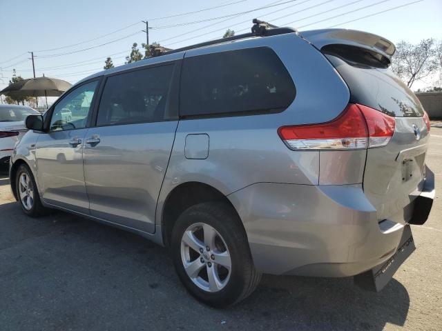 2013 Toyota Sienna Le მანქანა იყიდება აუქციონზე, vin: 5TDKK3DC5DS282857, აუქციონის ნომერი: 57984075