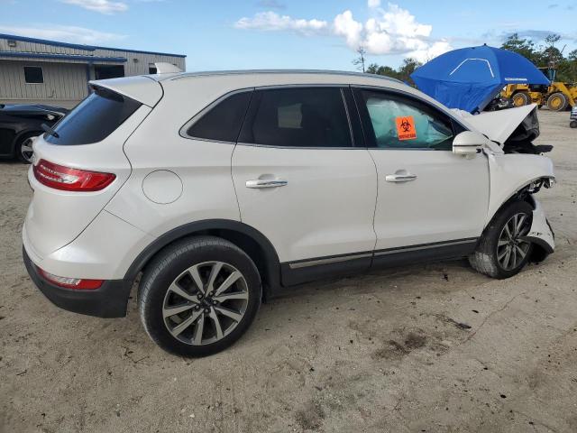 Продаж на аукціоні авто 2019 Lincoln Mkc Reserv, vin: 5LMCJ3C9XKUL02034, номер лоту: 56217375